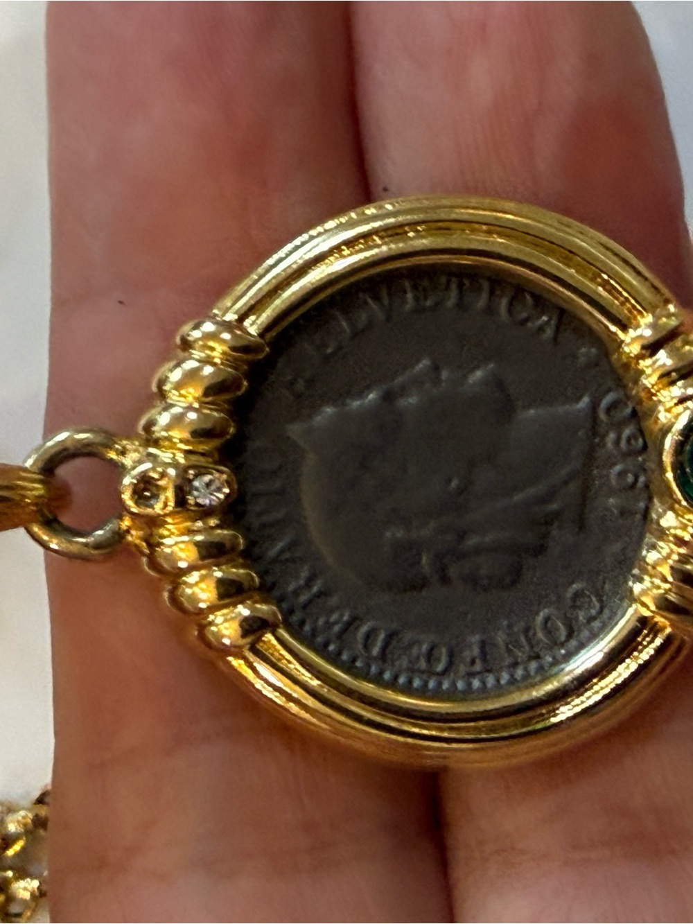 RETIRED NOLAN MILLER GOLD TONE ROMAN COIN PENDANT FROM THE GLAMOUR COLLECTION
